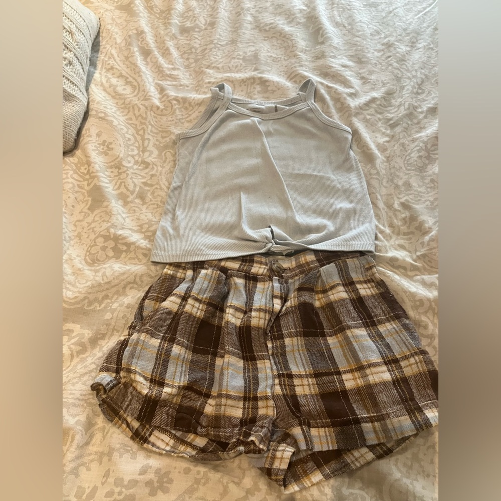 Two piece set old school and knotted shirt